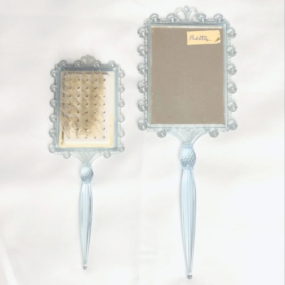 Unbranded mirror 26cm